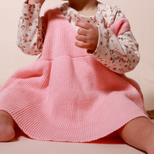Load image into Gallery viewer, Sleeveless Knit Jumper