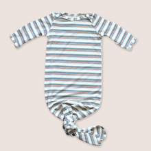 Load image into Gallery viewer, Newborn Baby Bamboo-Jersey Knotted Gown

