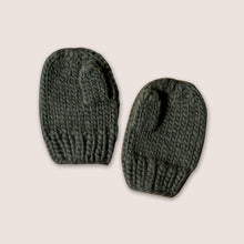 Load image into Gallery viewer, Acrylic Hand Knit Winter Baby Mittens
