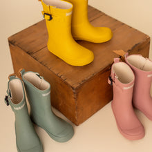Load image into Gallery viewer, green, yellow &amp; pink rainboots
